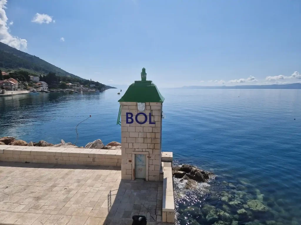 Luka Bol, Brač