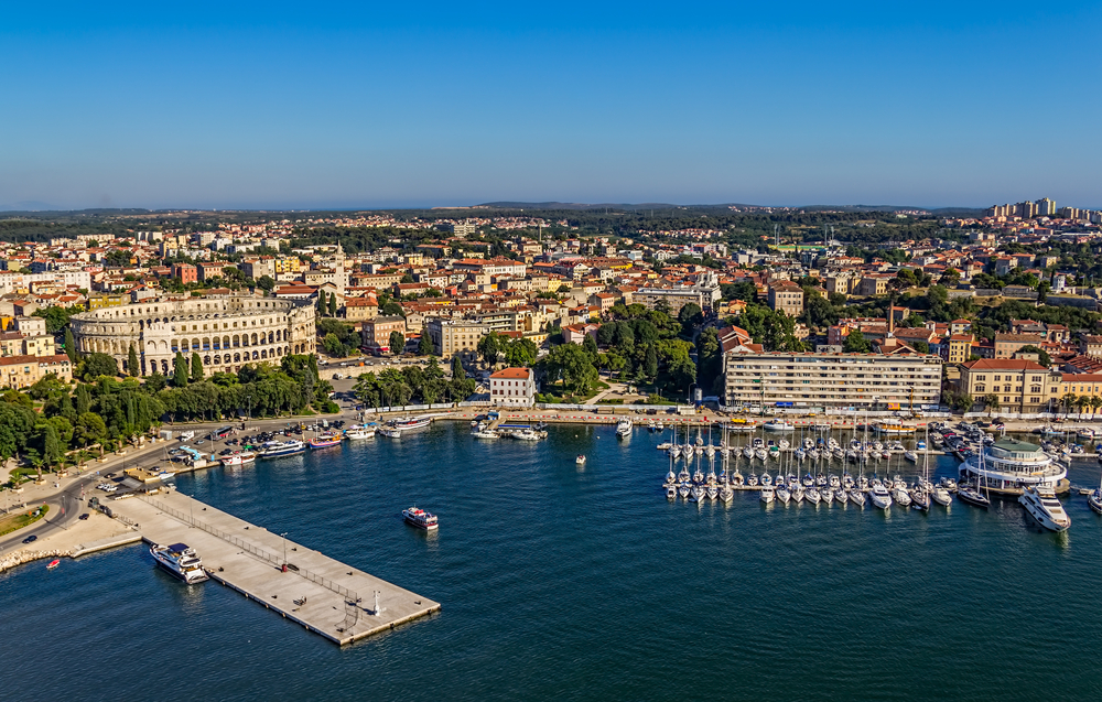 katamaran pula zadar prodaja karata